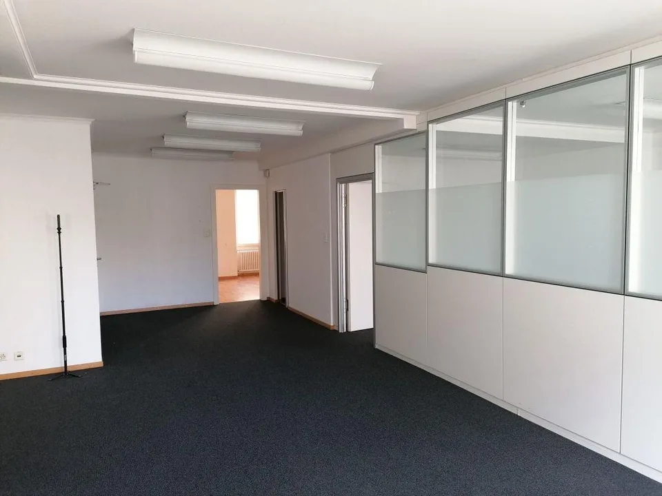 Bureaux de 110m2 semi-aménagés, proche Gare de Lausanne
