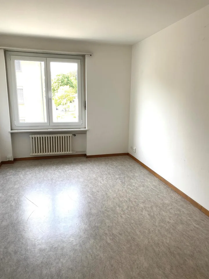 Kleines Studio als Atelier, Büro-, Lager-oder Bastelraum zu vermieten