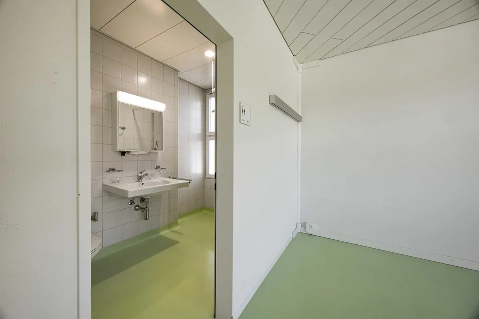 Attraktive Praxis- oder Büroräumlichkeiten an zentraler Lage – Foto 10 von 11
