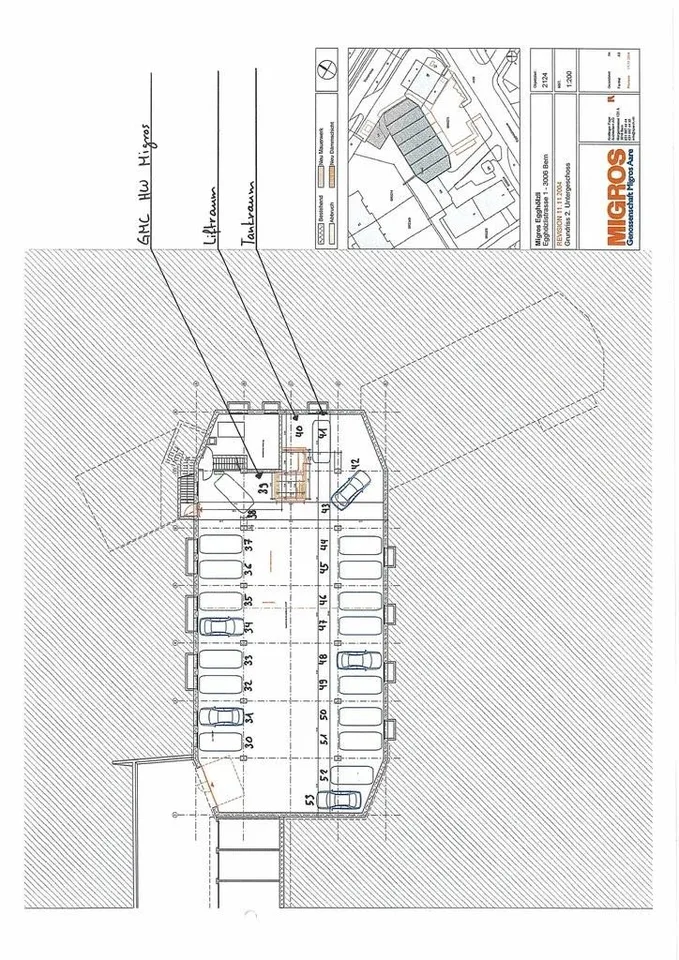 Kleiner Einstellhallenplatz zu vermieten