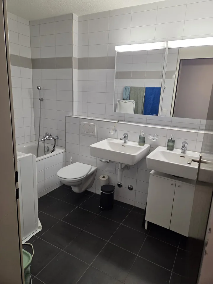 3.5-Zimmerwohnung, zentral gelegen, hell, grosszügiger Grundriss