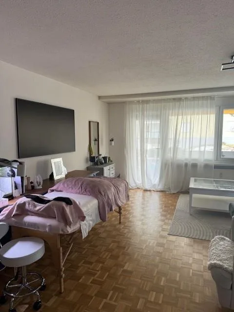 4.5-Zimmerwohnung, zentral gelegen, hell, grosszügiger Grundriss