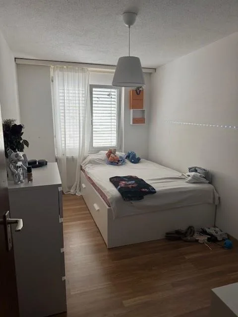 4.5-Zimmerwohnung, zentral gelegen, hell, grosszügiger Grundriss