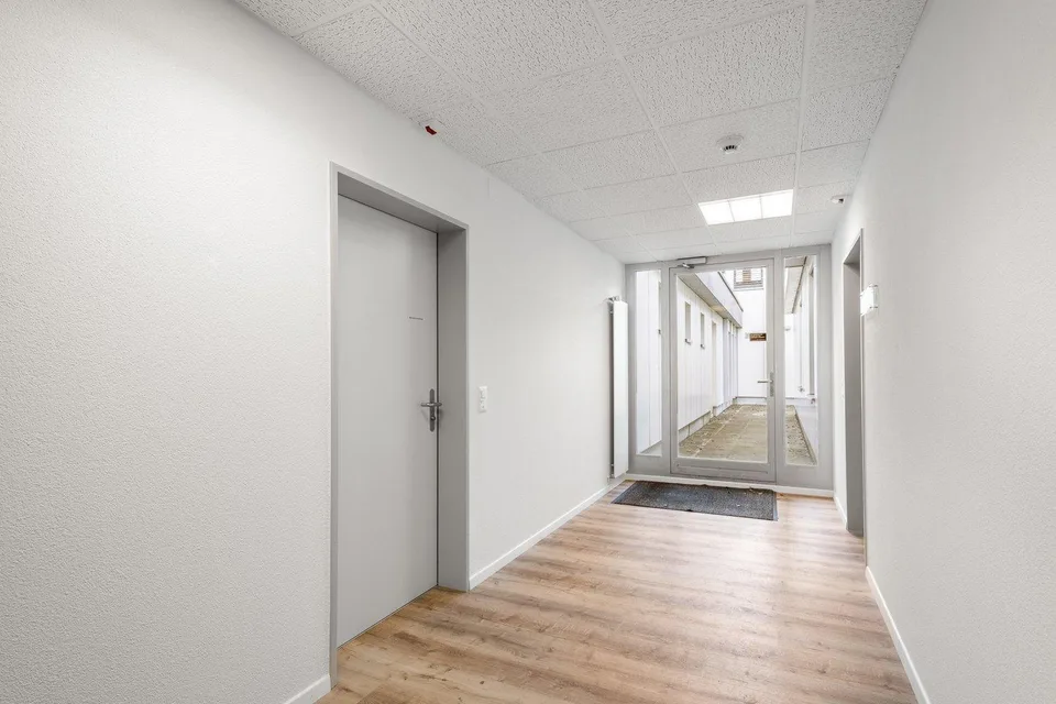 Individuell gestaltbare Büroflächen über dem Beri-Markt