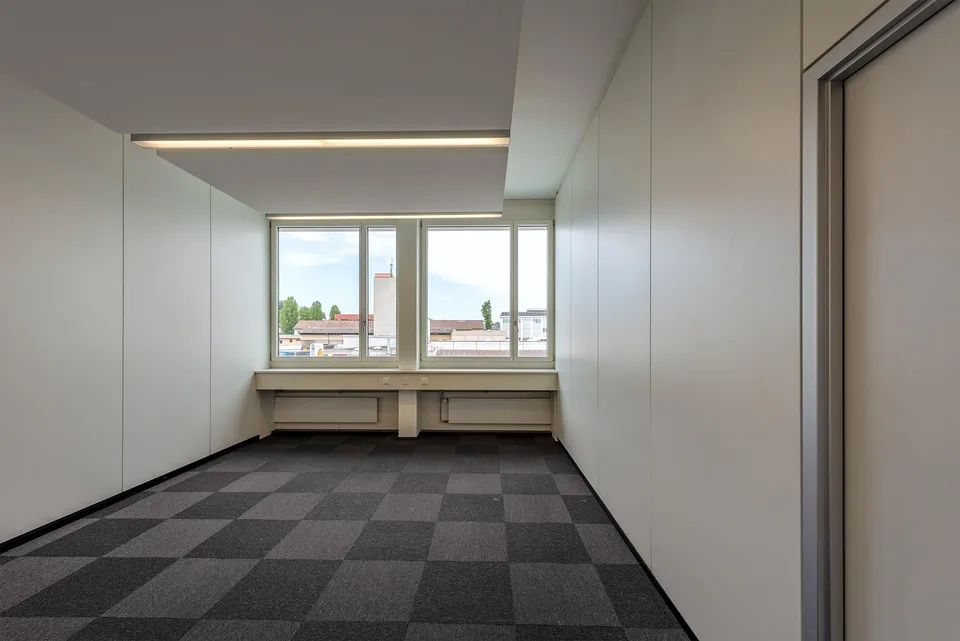 Kleines Büro an guter Lage ? ideal für Start-ups & Firmen