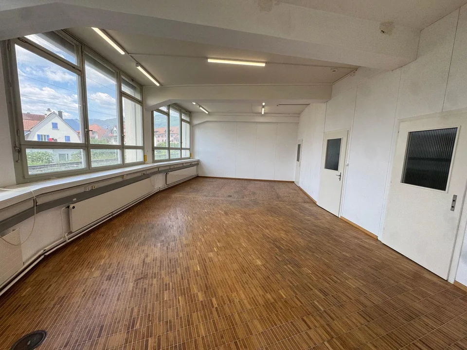 Attraktive Gewerbe-/ Bürofläche im Zentrum von Solothurn – Foto 7 von 8