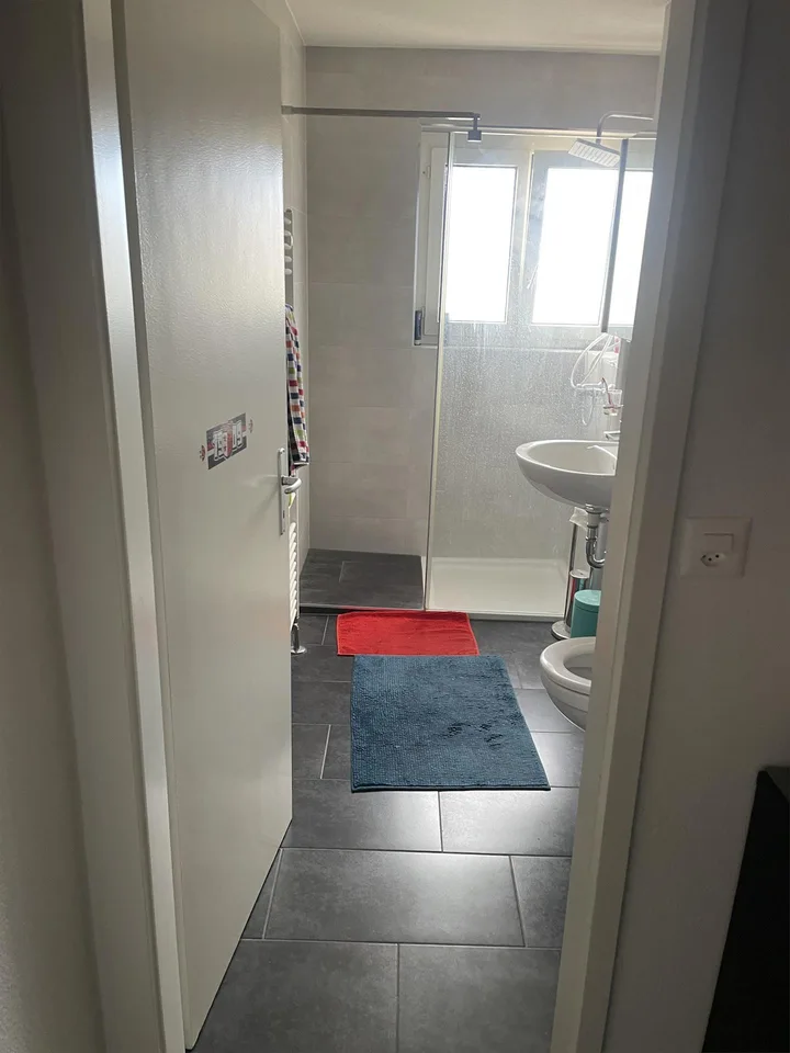Helle 2-Zimmerwohnung an ruhiger Lage