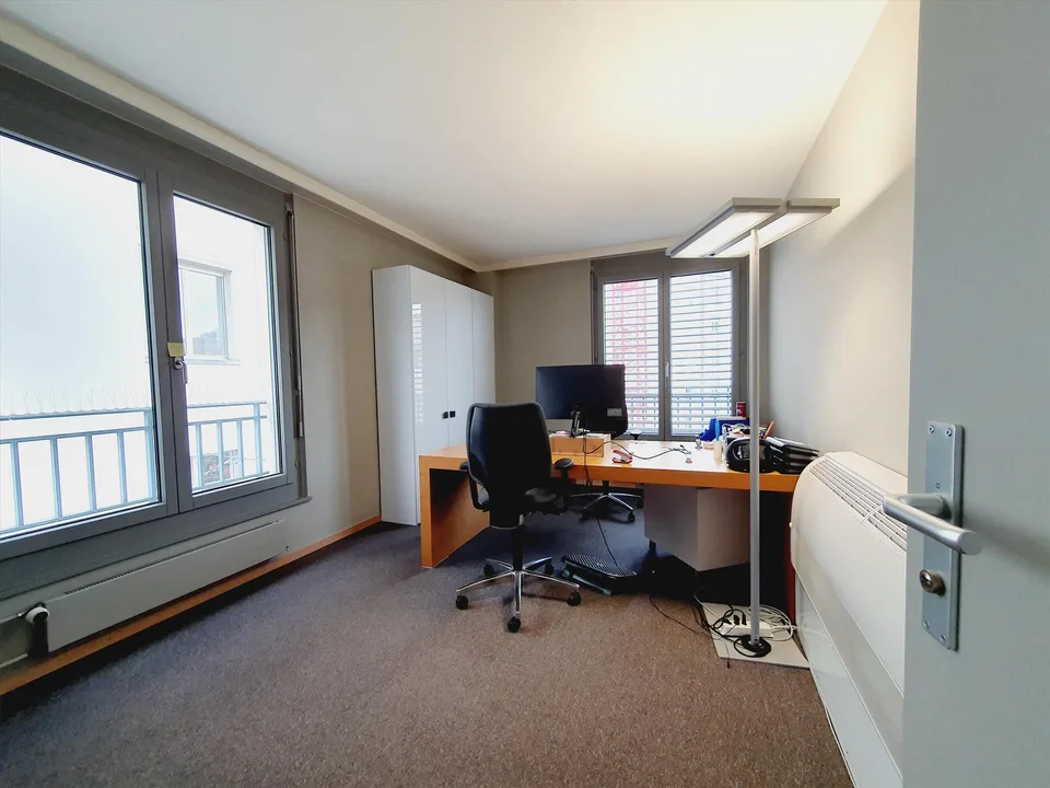 Belle surface de bureaux de 97 m2