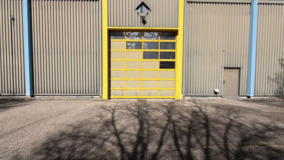 Zentrale Lagerfläche im Industriegebiet von Burgdorf zu vermieten – Foto 12 von 13