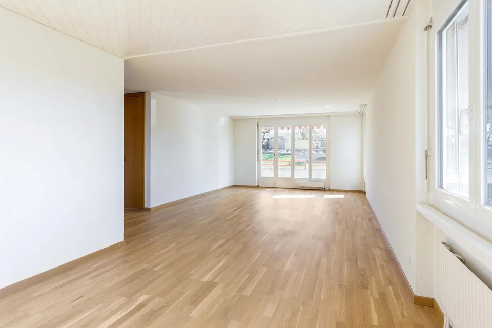 Grosszügige Wohnung an sonniger Wohnlage