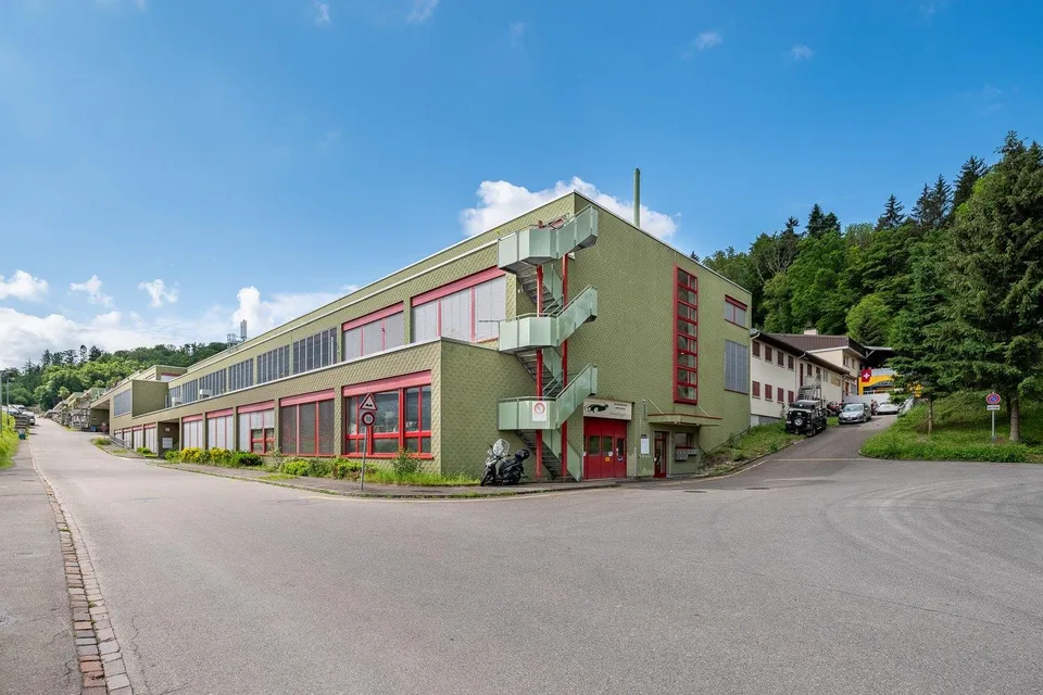 268 m2 grosse Gewerbe-/Bürofläche in Urdorf zu vermieten – photo 7 sur 8