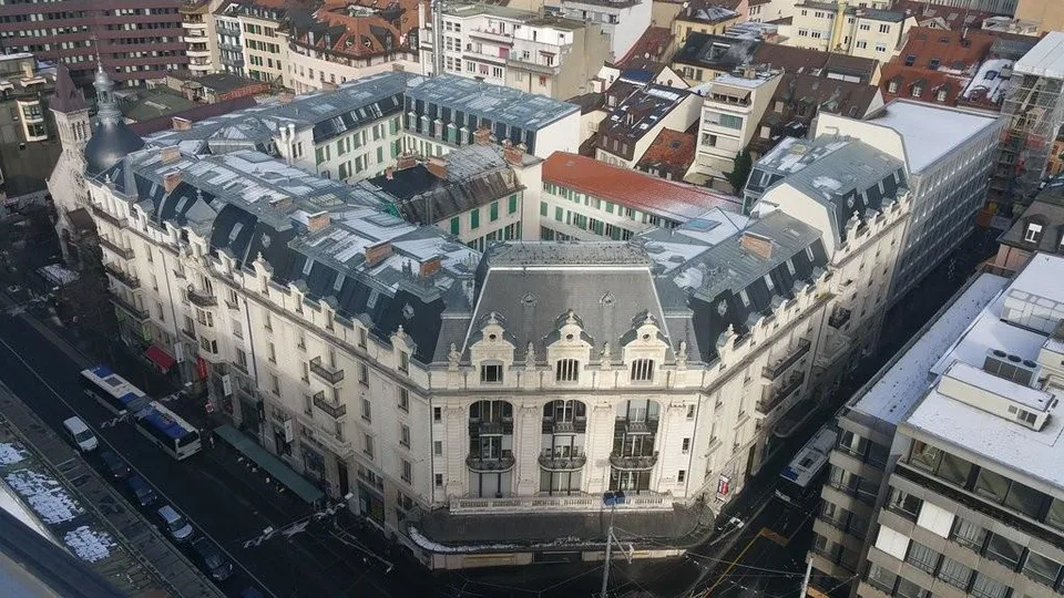 Merveilleuse surface commerciale au centre-ville !