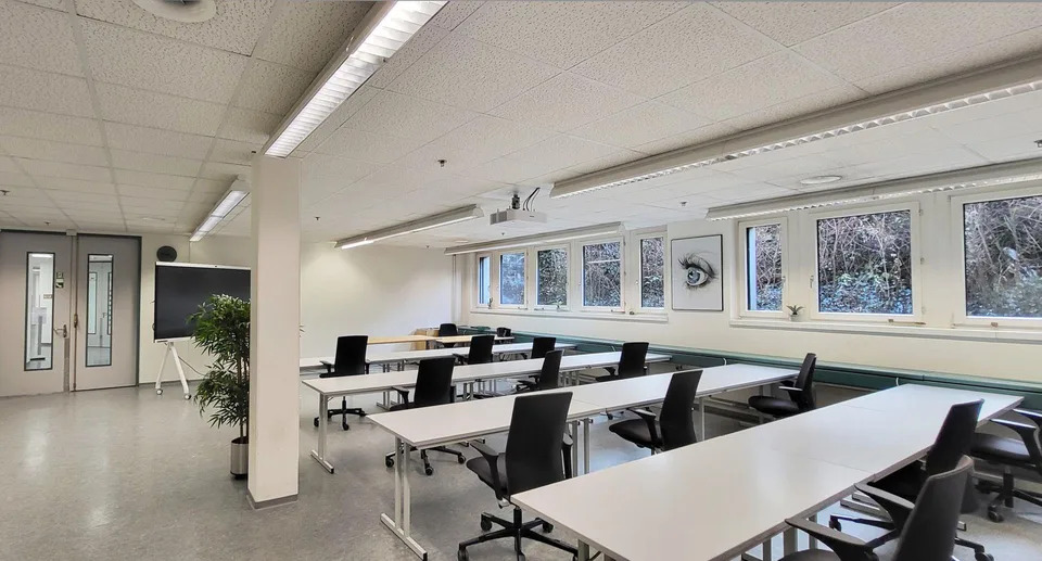 Spannende Bürofläche im EG für Schulung und Ausbildung!