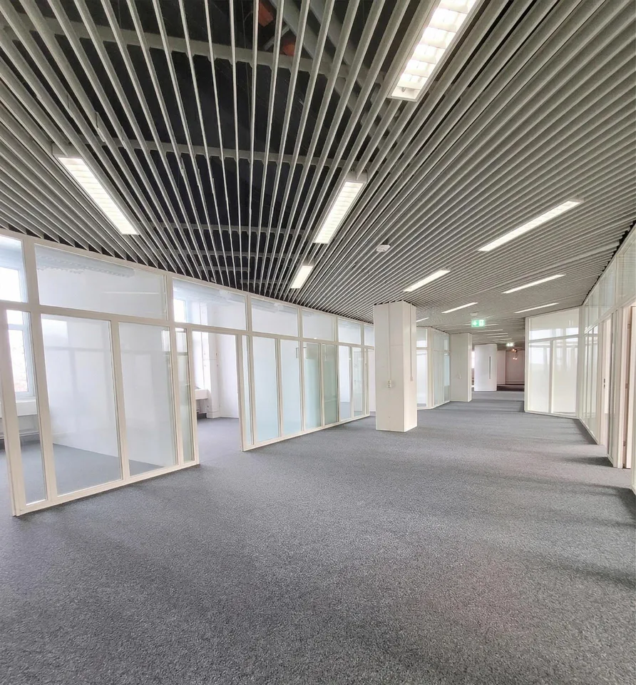 "Arbeitswelten mit Charakter – Büroflächen im urbanen Umfeld" – Foto 8 von 12