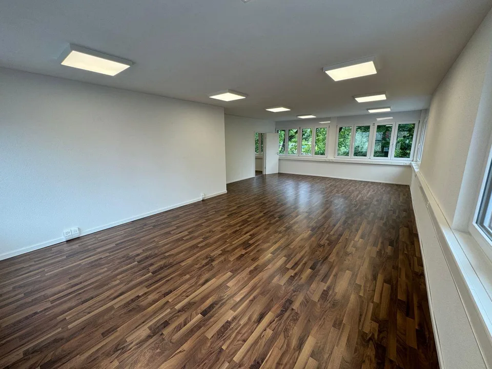 Büro-/ Gewerbefläche in Oftringen zu vermieten – photo 8 sur 10