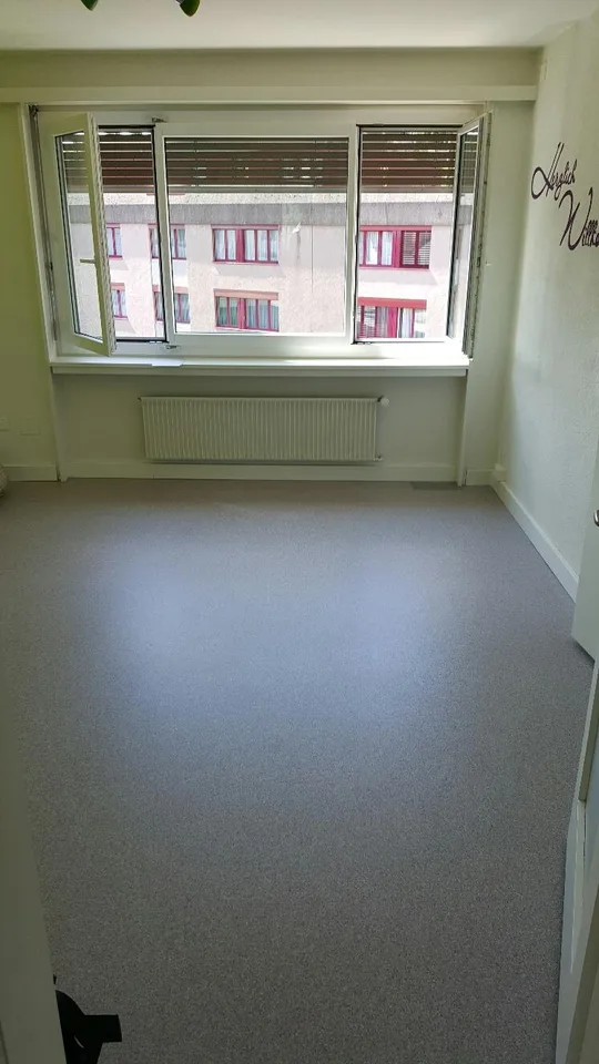 Büro- Praxisfläche - Atelierefläche direkt am Bahnhof!