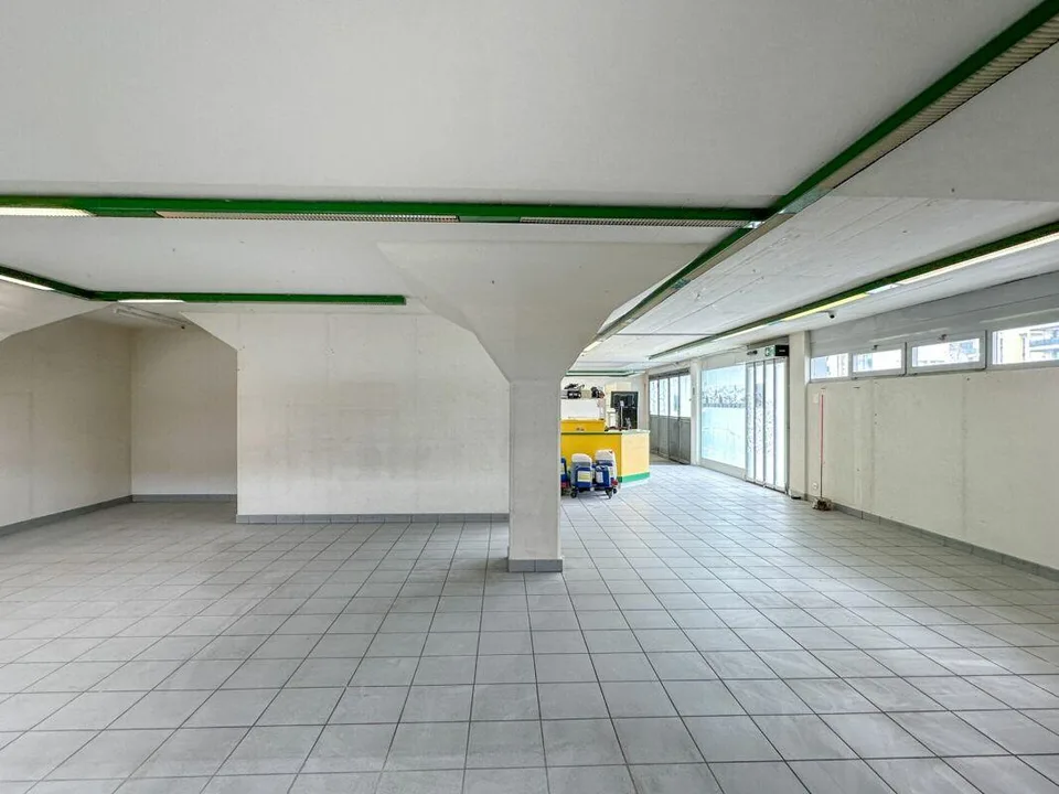 Werbewirksame Büro und Lagerräume mitten in Nottwil – Foto 9 von 14