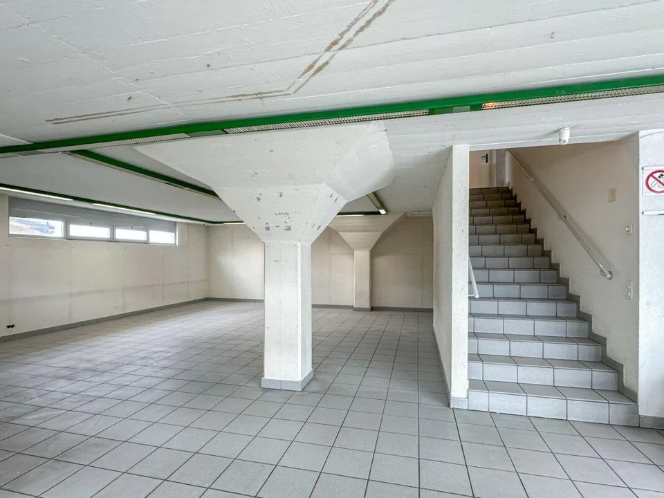 Werbewirksame Büro und Lagerräume mitten in Nottwil – Foto 8 von 14