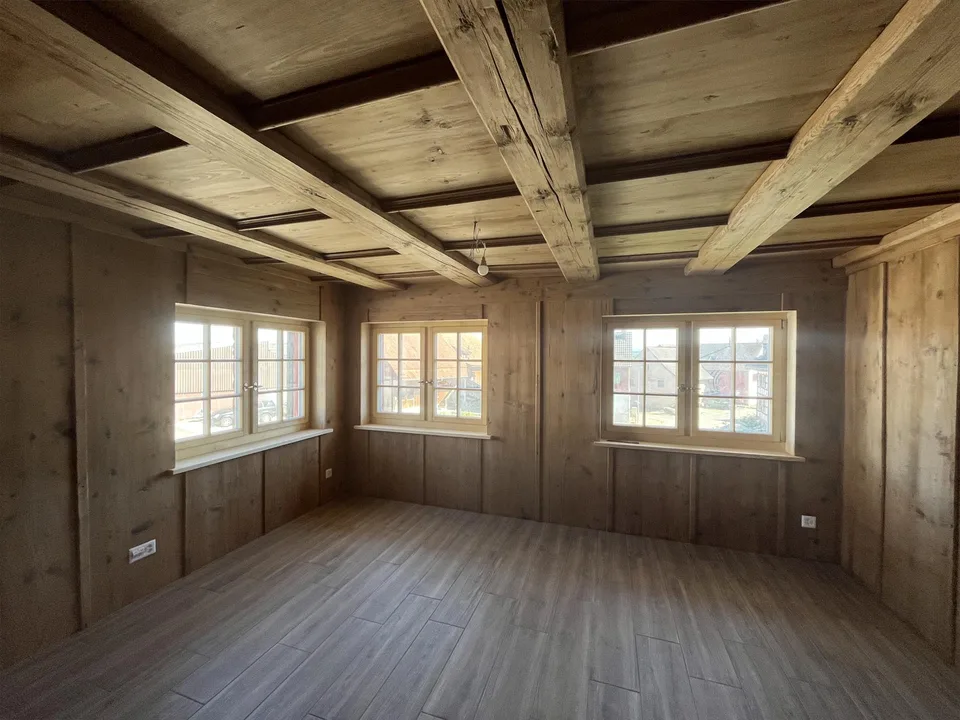 Charmantes Bauernhaus  – Kernsaniert mit 7 Zimmern
