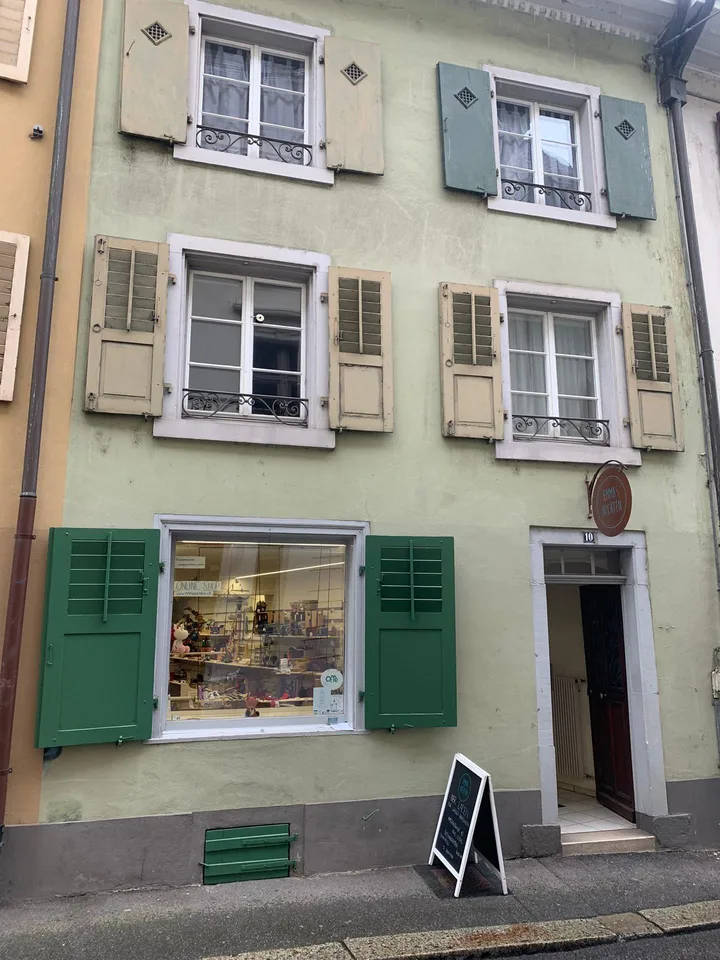 Schönes Ladengeschäft mit Schaufenster im Zentrum von Liestal