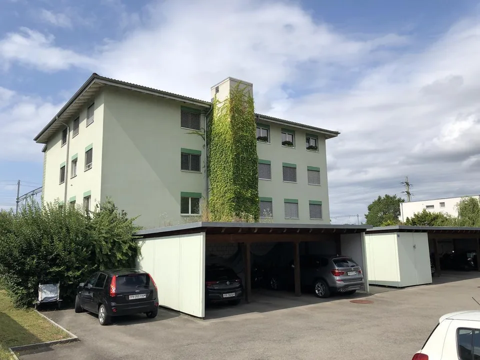 Grosszügige 4.5-Zimmer-Wohnung im Herzen des Seeland