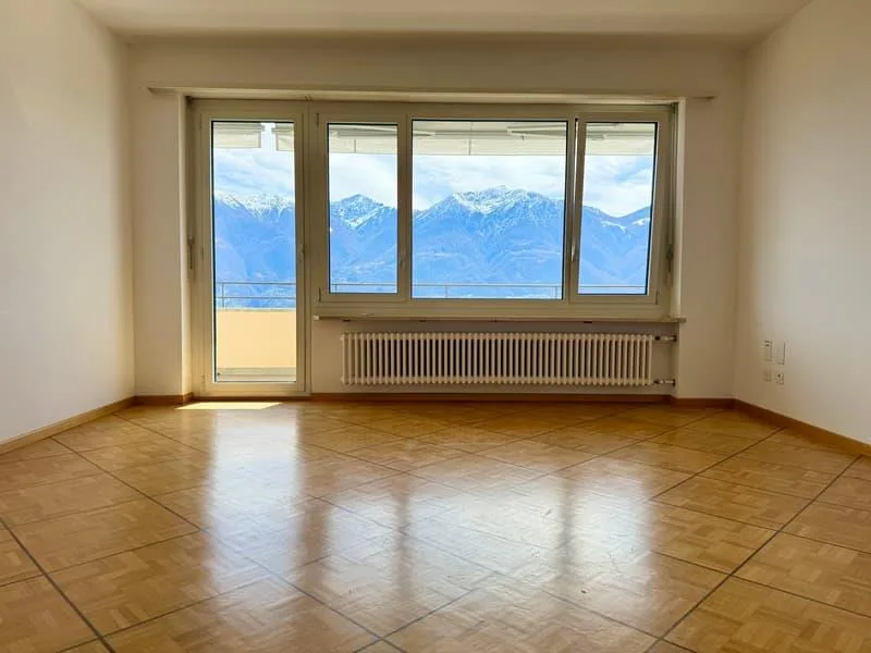 3.5 con vista panoramica - 3.5 mit Panorama-Aussicht