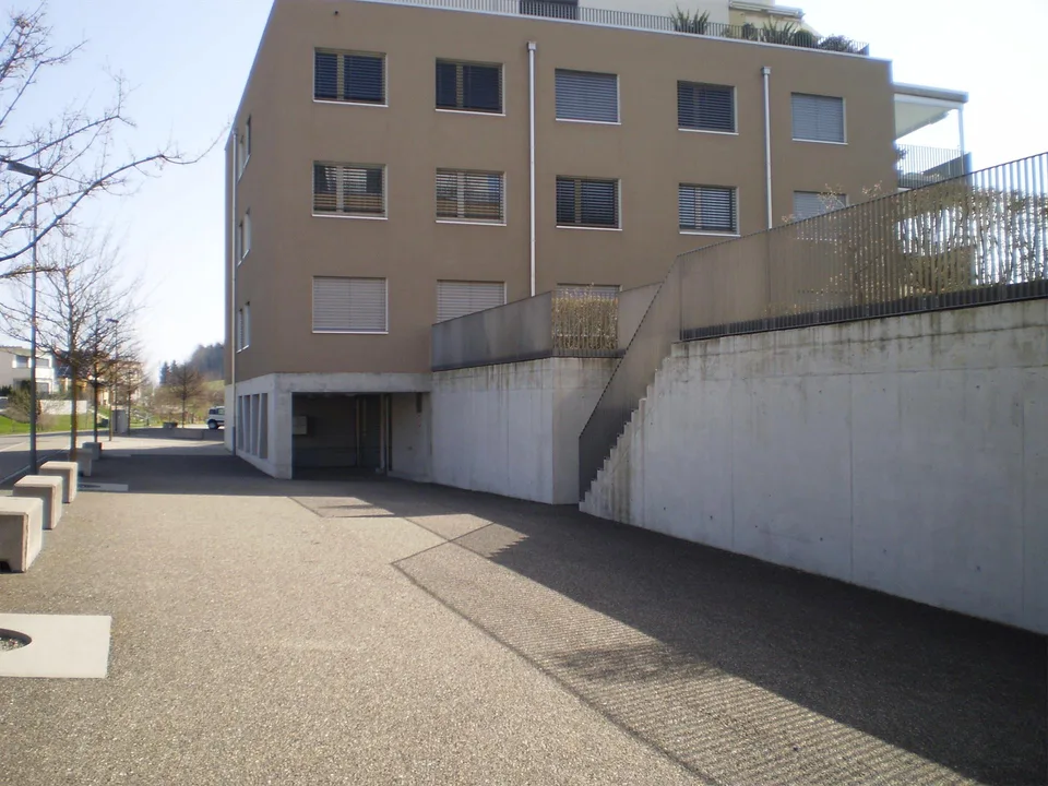 Tiefgaragenplatz zu vermieten