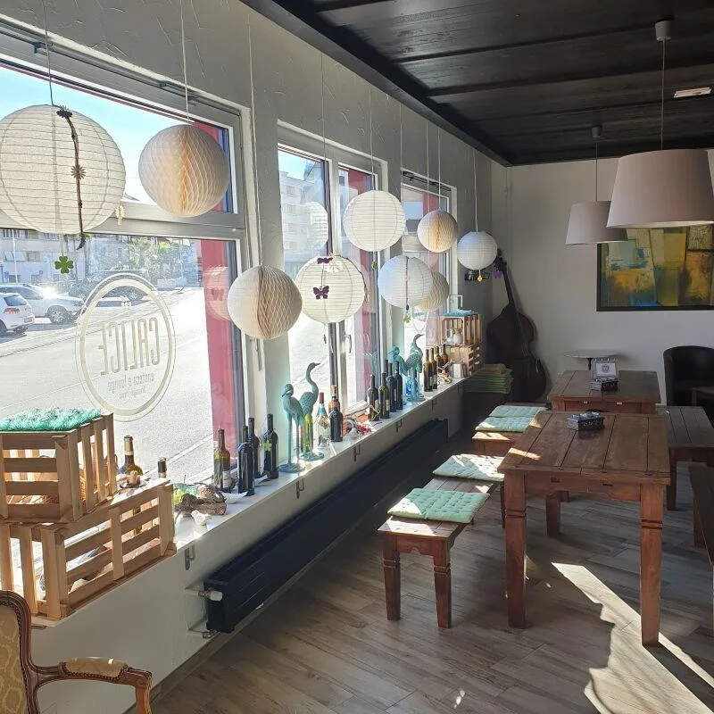 Showroom / atelier dove condividere vita e ricordi! | Ein Gewerbera...