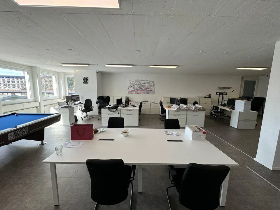 Büro- und Gewerbeflächen im Herzen von Schlieren zu vermieten – foto 8 di 13