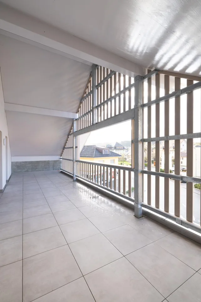 3½-Zimmer-Attika mit 109m² & 28m² Loggia - modernes Wohnen in Roggwil