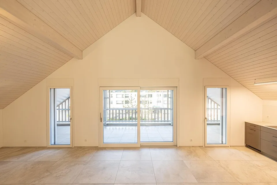 3½-Zimmer-Attika mit 109m² & 28m² Loggia - modernes Wohnen in Roggwil