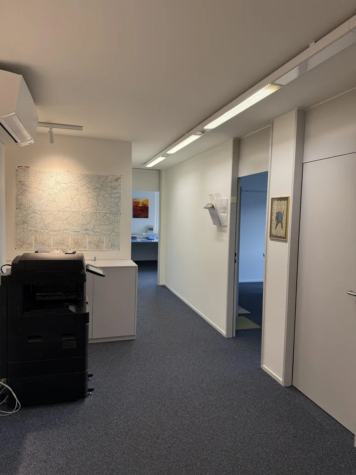 Hochwertig ausgebaute Bürofläche von 159 m² an zentraler Lage