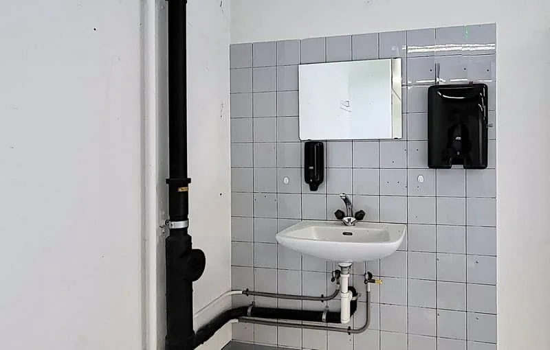 "Gewerbehalle im EG - 4 m Deckenhöhe und 1'000 kg Bodenlast - 431 m... – foto 6 di 8