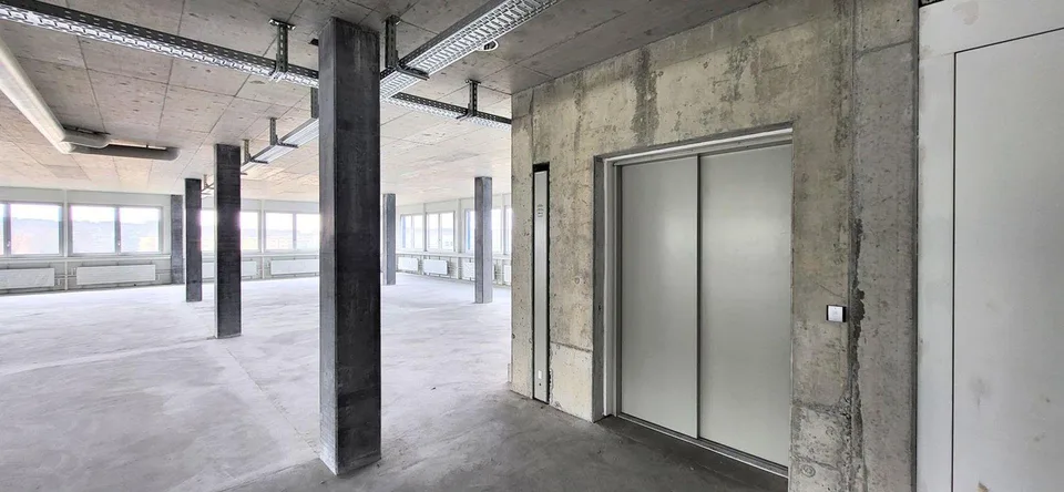 "Flexible Gewerbefläche – ideal für Produktion & Logistik – foto 8 di 13