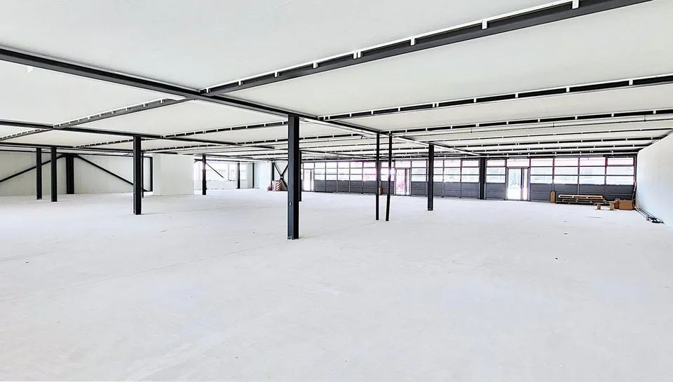 "Jetzt auch ab 240 m2 - ebenerdige Gewerbeflächen in Root!" – Foto 6 von 10
