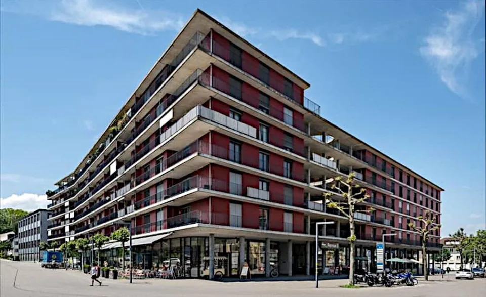 "Spannende Verkaufsflächen direkt neben PureGym!" – Foto 7 von 7