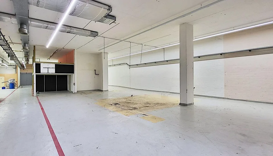 "Lagerhalle im EG - gut 4.6 m Deckenhöhe und 1'000 kg Bodenlast - 1... – foto 6 di 8