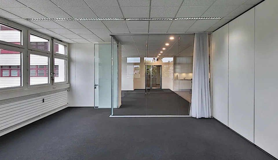 "Spannende, klimatisierte Gewerbe-/Büroräume in Urdorf!" – Foto 7 von 14