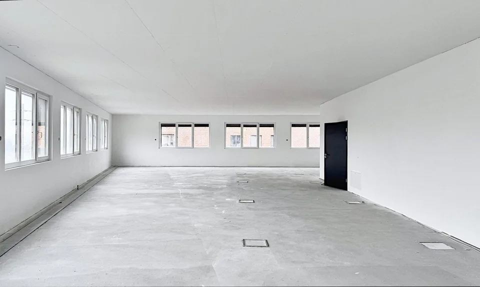 "Mieterausbau nach eigenen Wünschen - 500 m² Bürofläche an bester L... – Foto 6 von 14