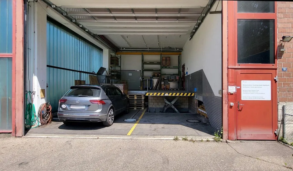 "Grosszügige Gewerbeimmobilie in Wetzikon zu vermieten" – photo 7 sur 13
