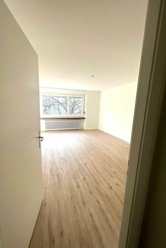 2.5 Zimmer Wohnung mit Gartensitzplatz