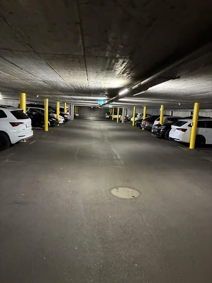 Einstellhallenplätze in Lyss zu vermieten