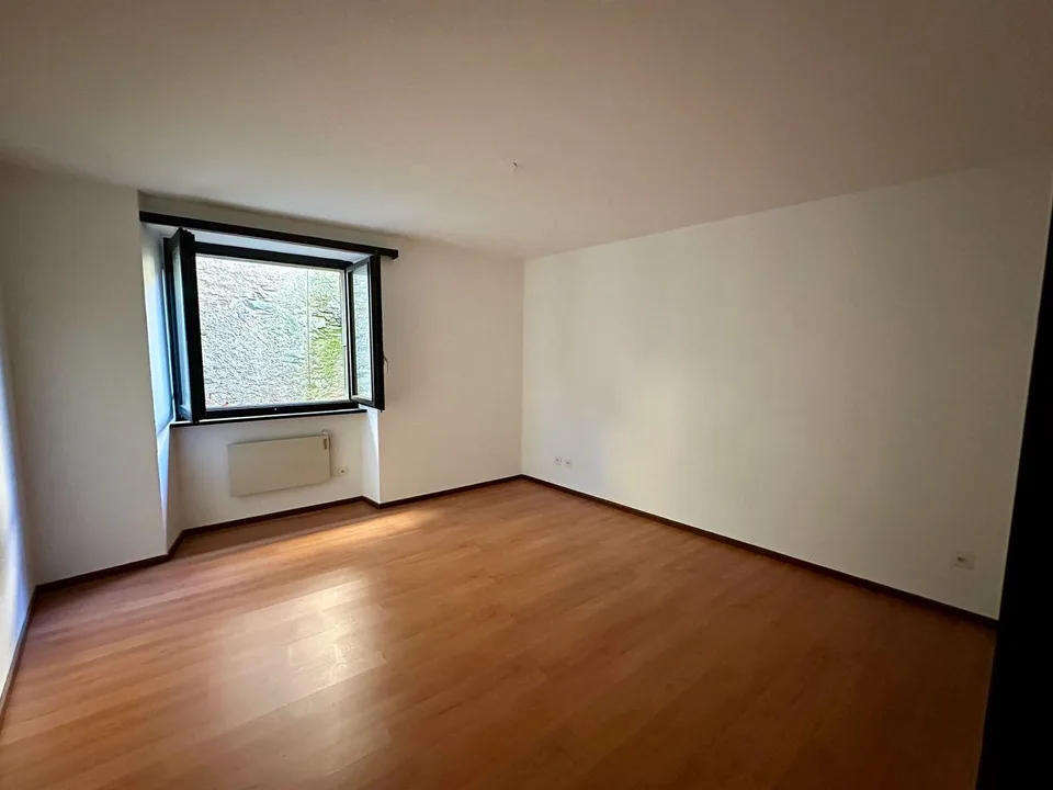 Charmante 2.5-Zimmer-Duplexwohnung mit Atelier/Studio im Dorfzentru...