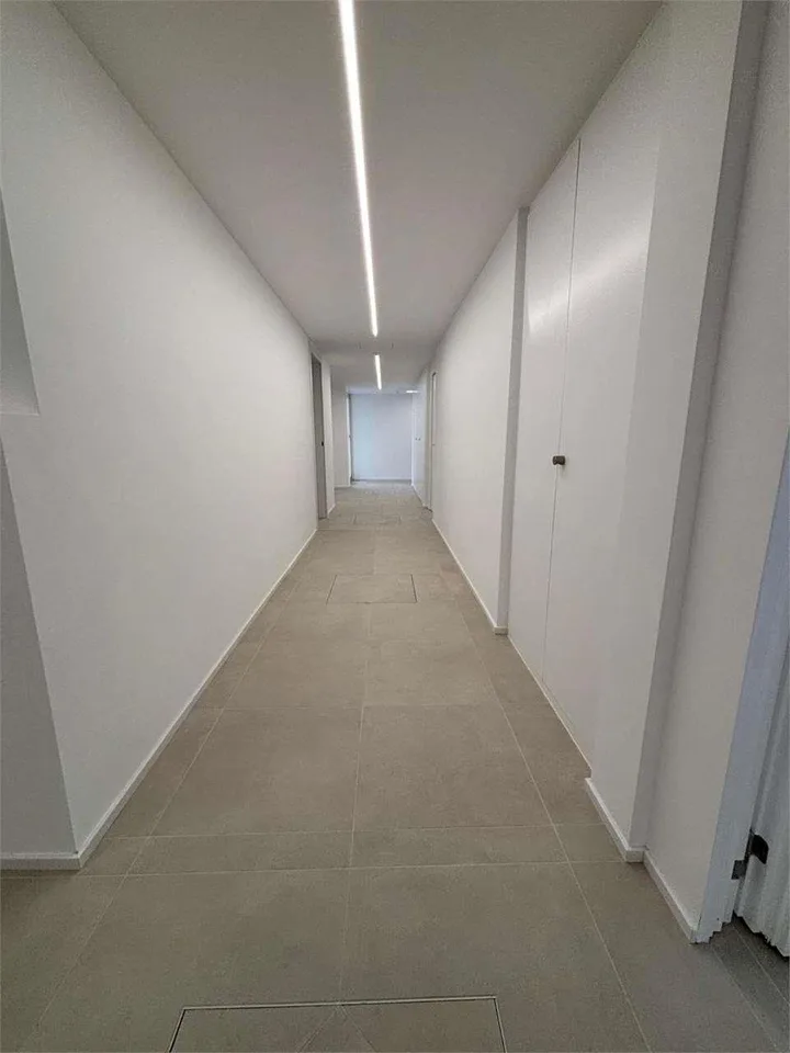 Uffici ristrutturati varie maetrature