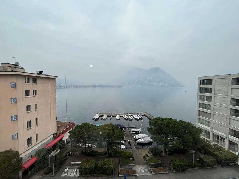 Uffici ristrutturati varie maetrature