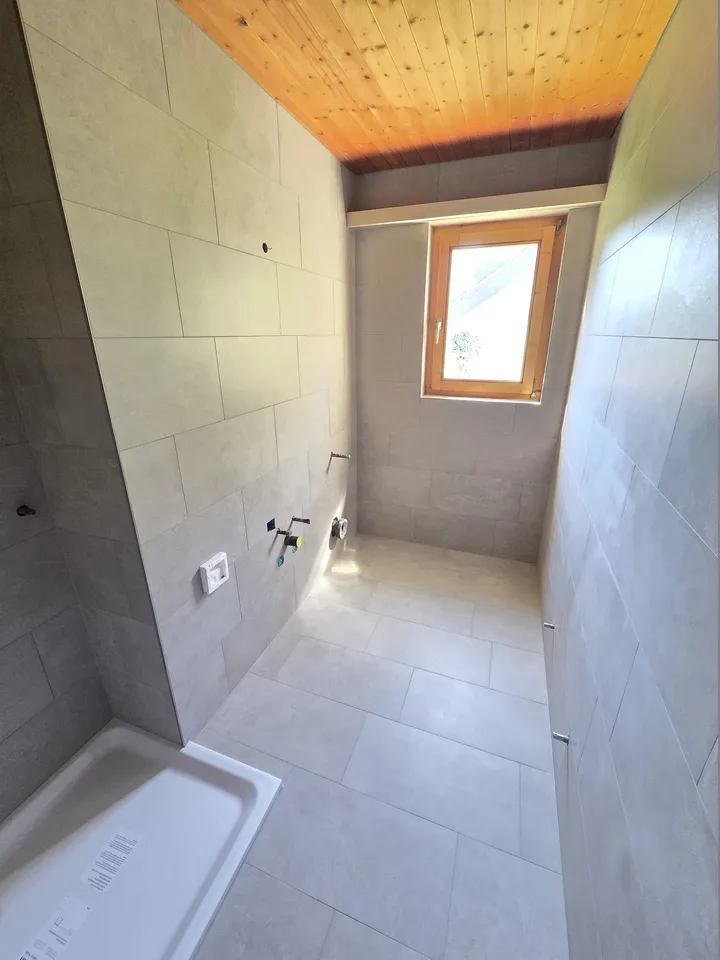 Einmalige, frisch sanierte 4.5-Zimmer-Whg. mit 2 Nasszellen und Che...
