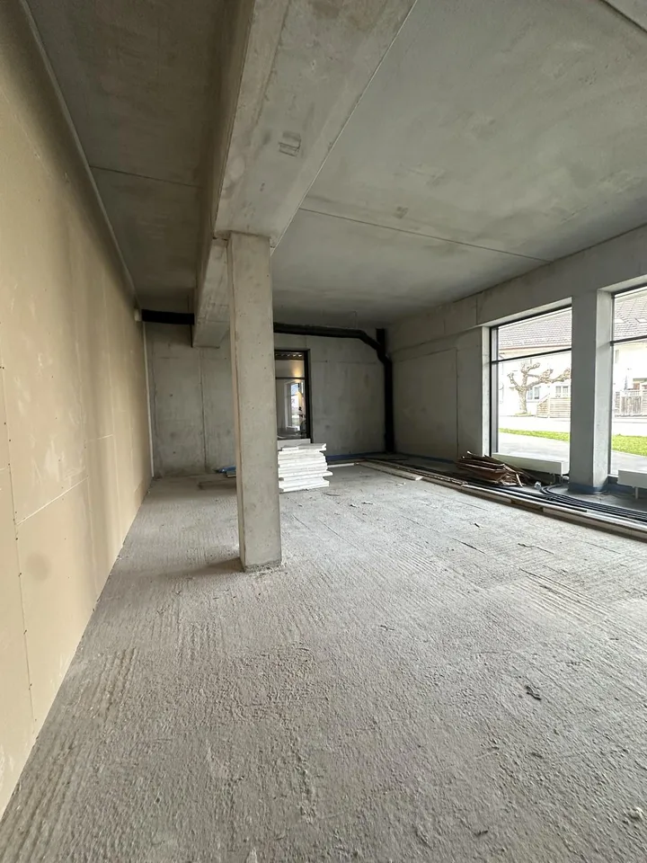 Attraktive Gewerbeflächen im lebendigen Zentrum von Studen BE  idea...