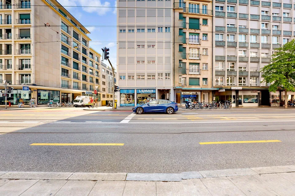 Quartier de la gare Cornavin, belle arcade à louer