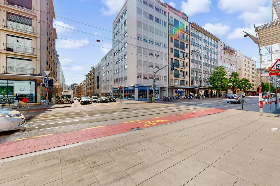Quartier de la gare Cornavin, belle arcade à louer