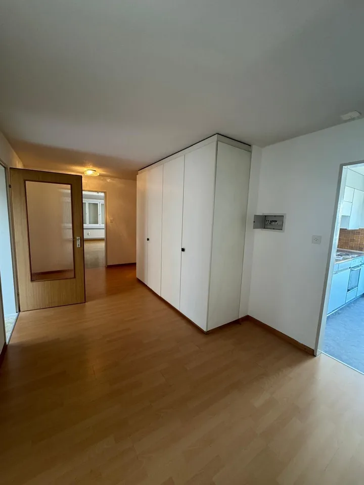 schöne und ruhiggelegene 3.5 Zimmer-Wohnung